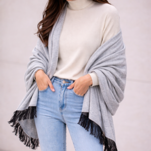 Knitted Cashmere Stole with Tassel - Grey